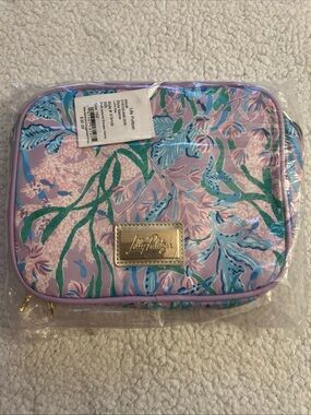 Lilly Pulitzer Lavender Pink Floral Cosmetic Case with Gold Logo